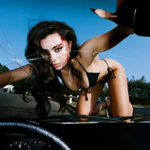 CHARLI XCX: "Crash" LP